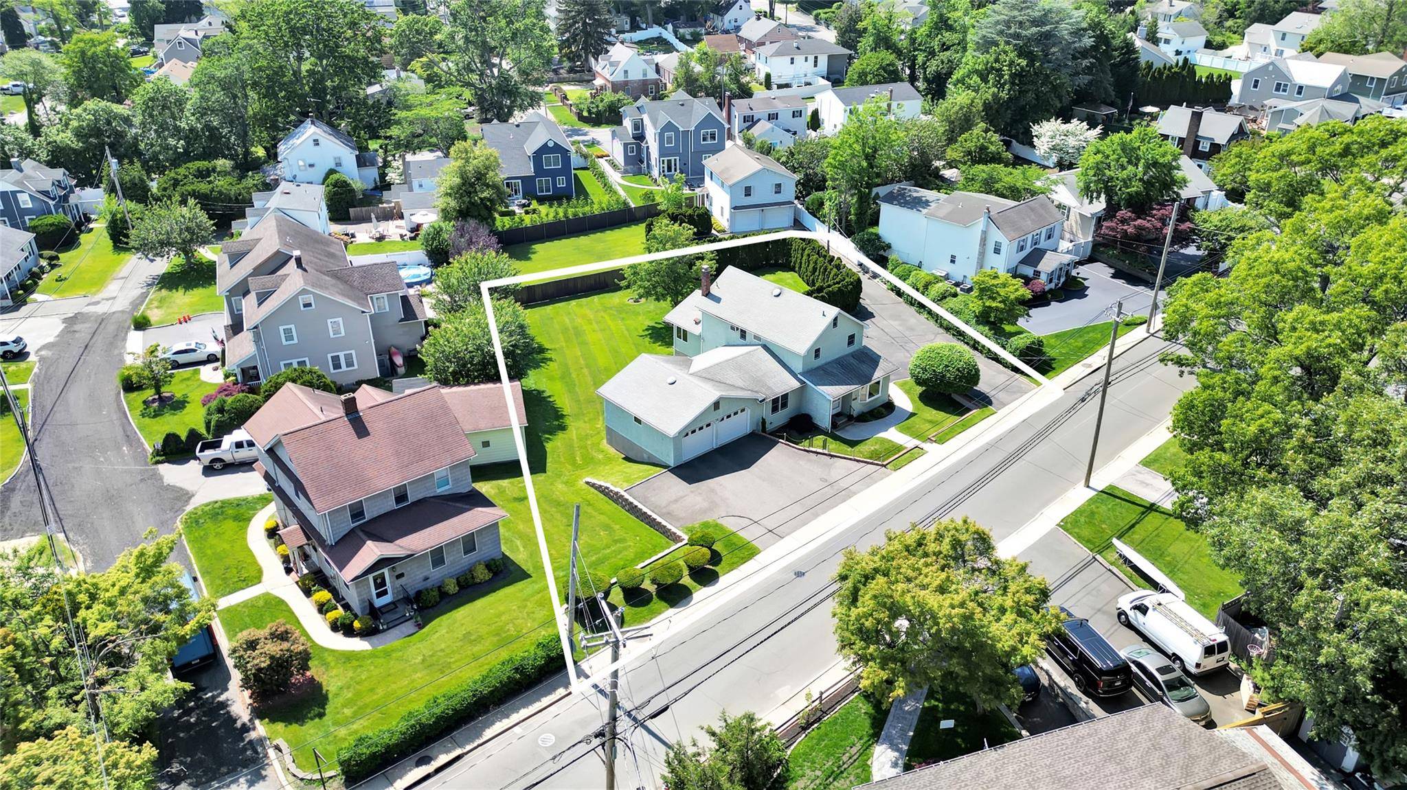 Bayville, NY 11709,38 Perry AVE