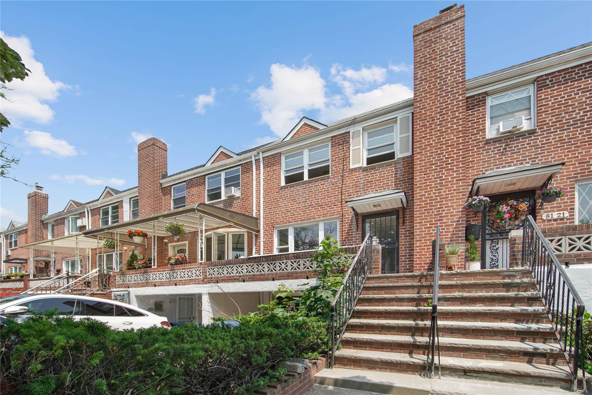 Woodside, NY 11377,5119 64th ST