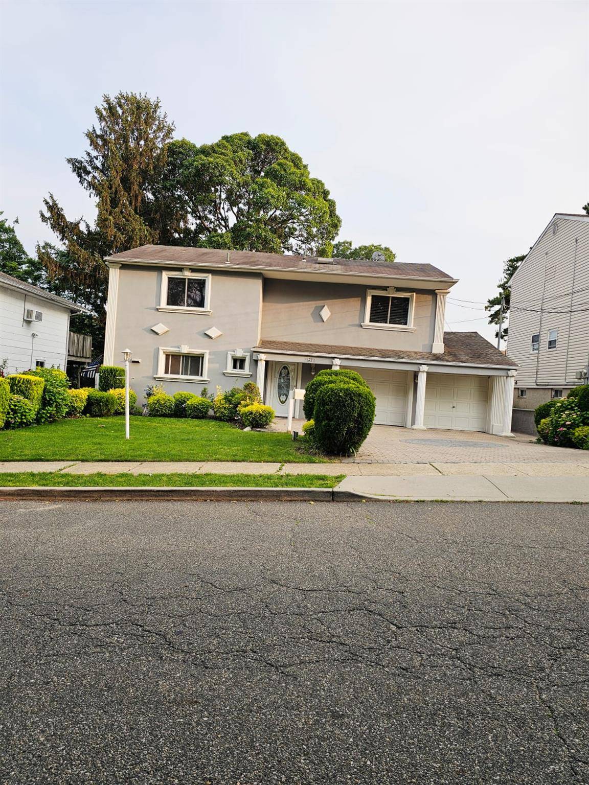 Hempstead, NY 11552,511 Chesman ST