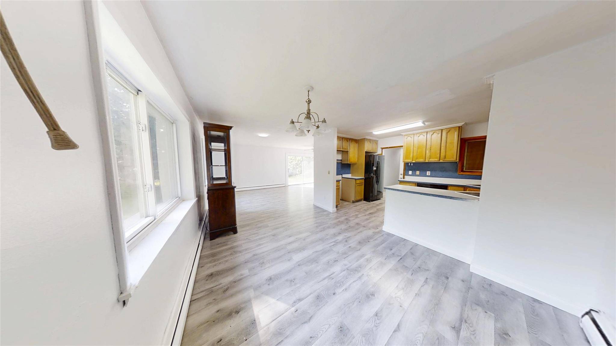 Ellenville, NY 12428,9 Lake DR
