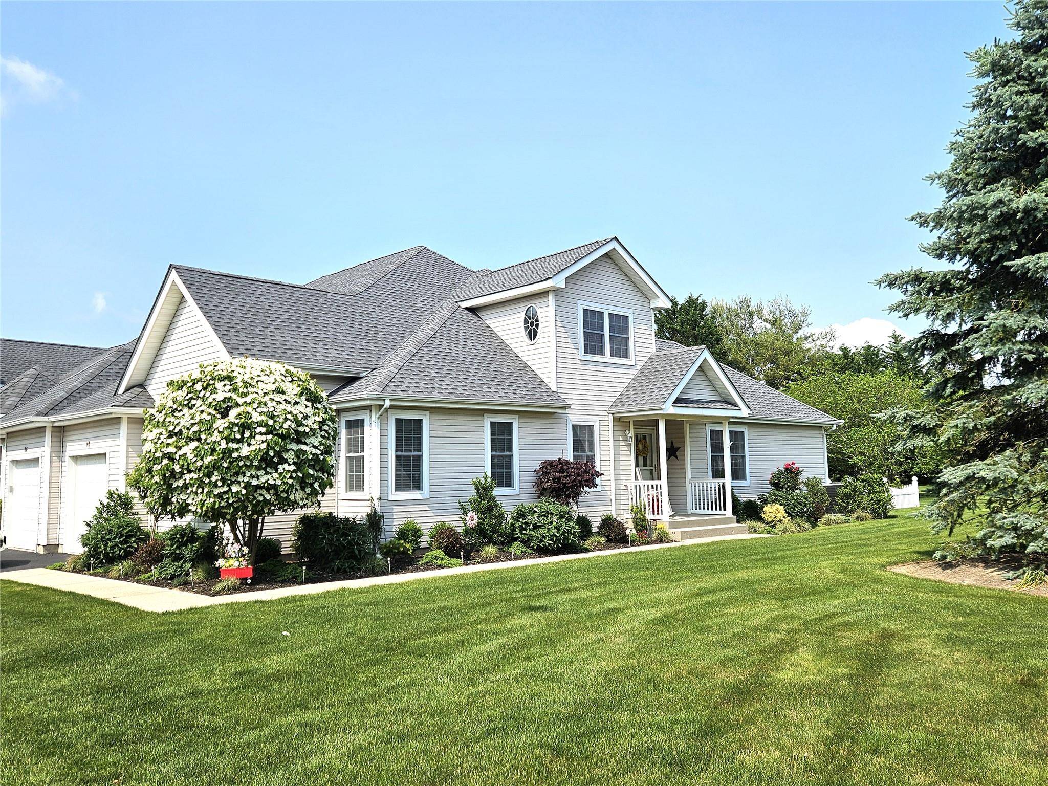 Riverhead, NY 11901,107 Scenic Lake DR #107