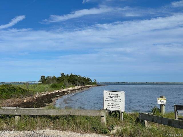 Hampton Bays, NY 11946,24 E Point LN