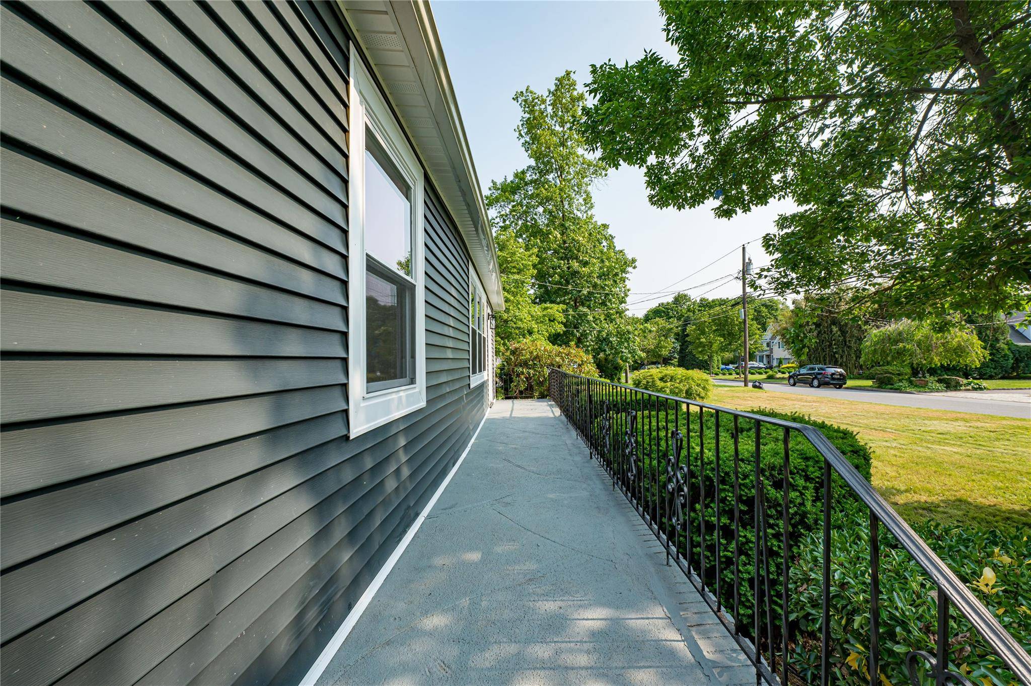 Saint James, NY 11780,145 Cambon AVE