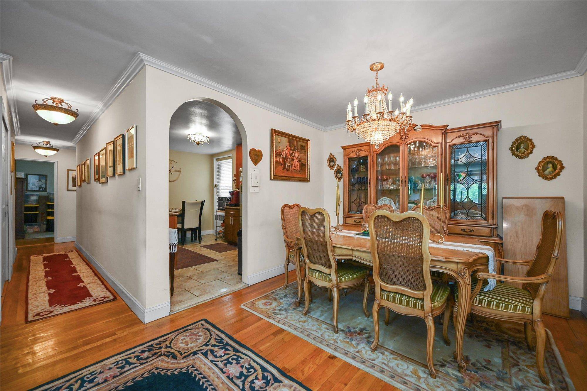 Bayside, NY 11360,211-40 18th AVE #4A