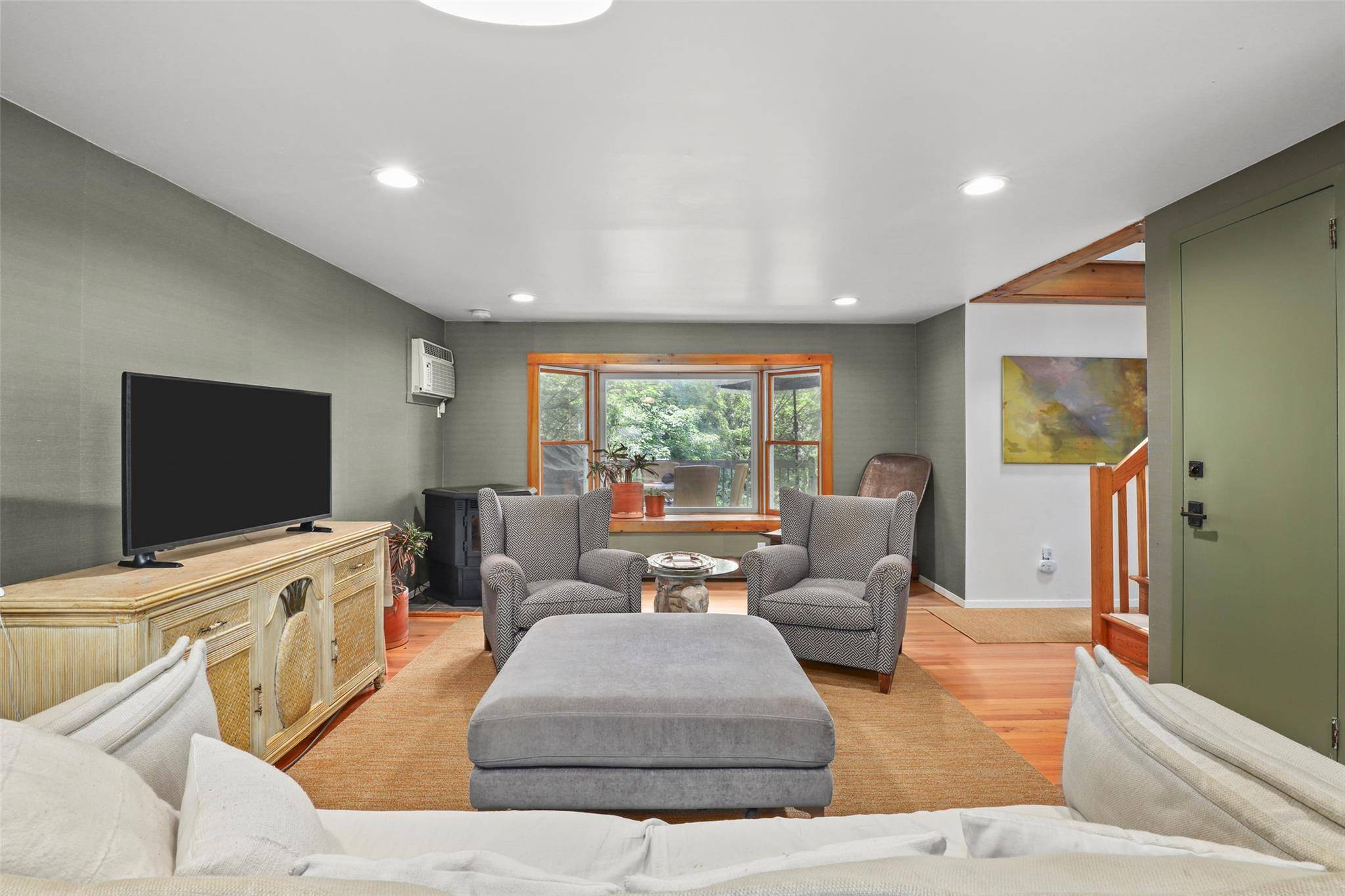 Shrub Oak, NY 10588,3841 Indian Hill RD
