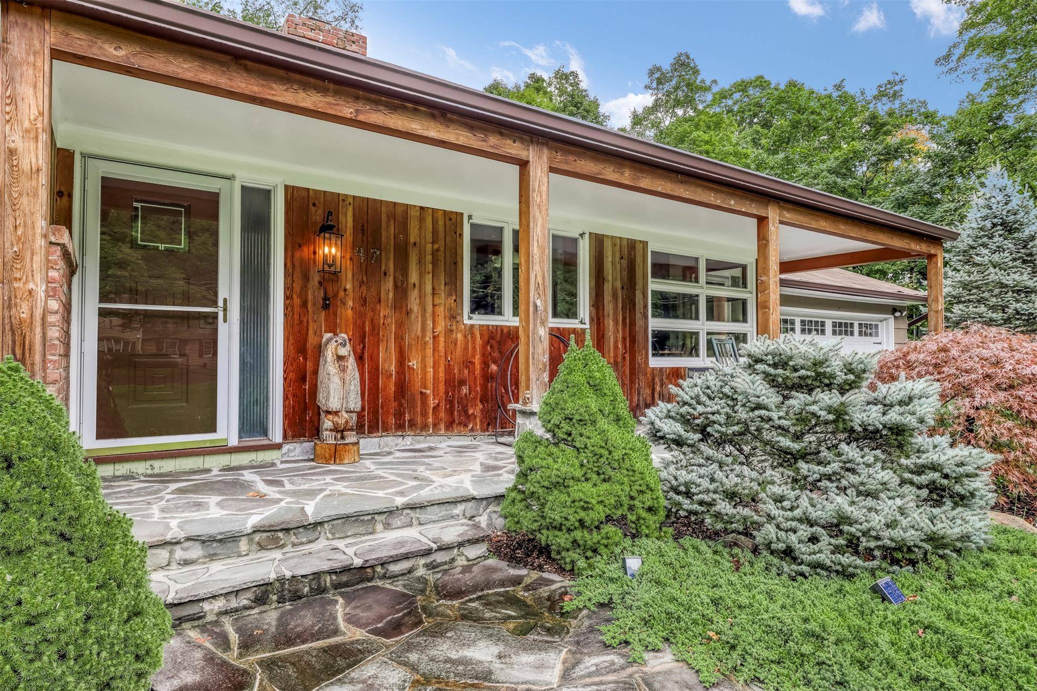 Montebello, NY 10901,47 Mayer DR