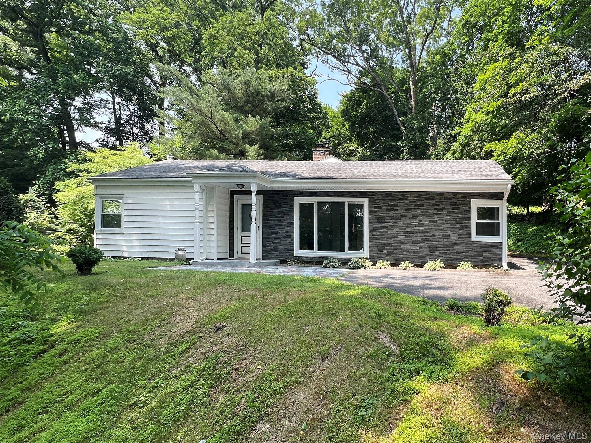 Newburgh, NY 12550,5093 Route 9W