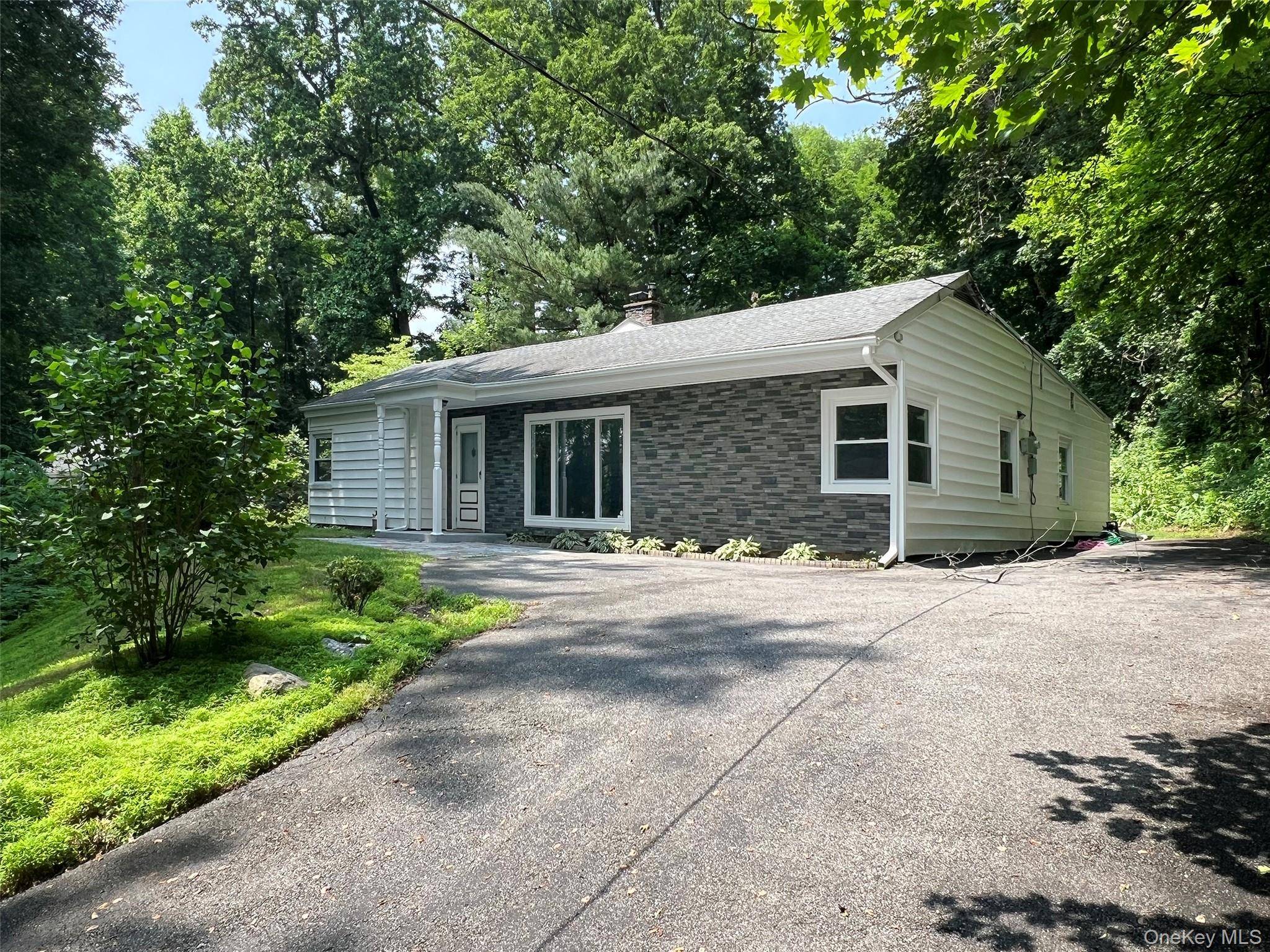 Newburgh, NY 12550,5093 Route 9W