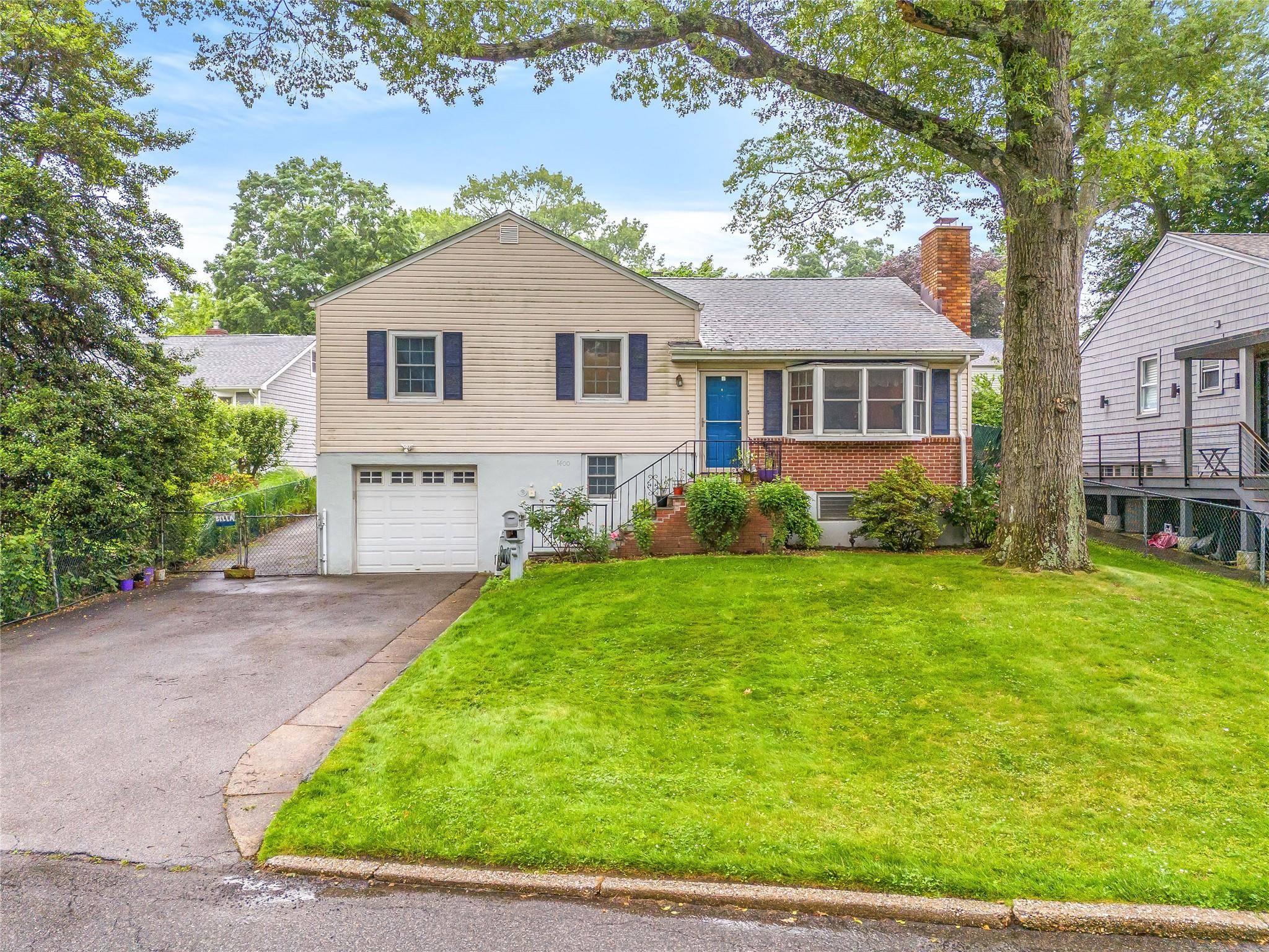 Mamaroneck, NY 10543,1400 Raleigh RD