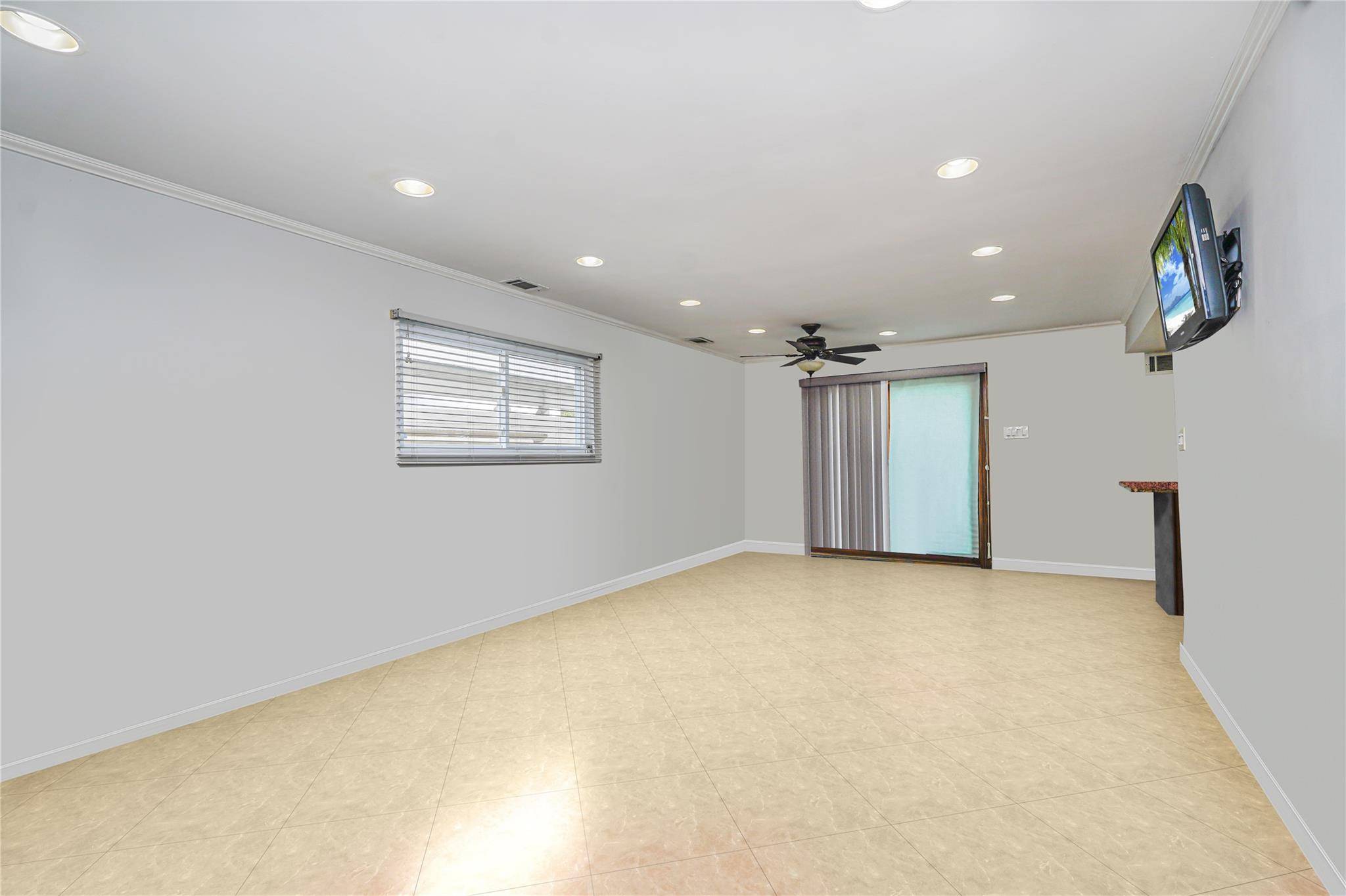 Staten Island, NY 10314,15 Oliver PL