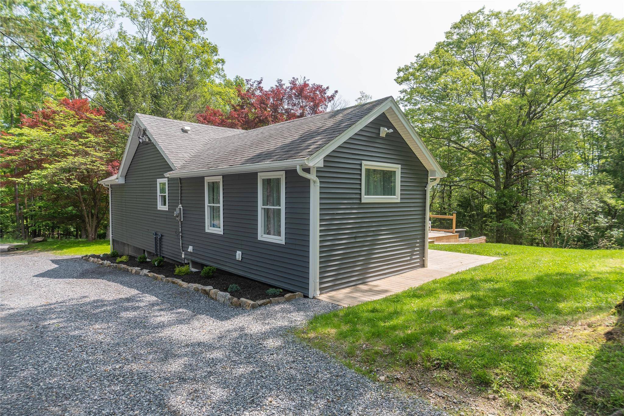 Olivebridge, NY 12461,183 Mill RD