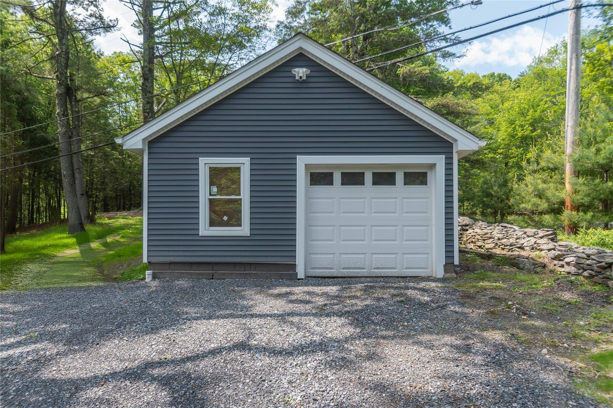 Olivebridge, NY 12461,183 Mill RD