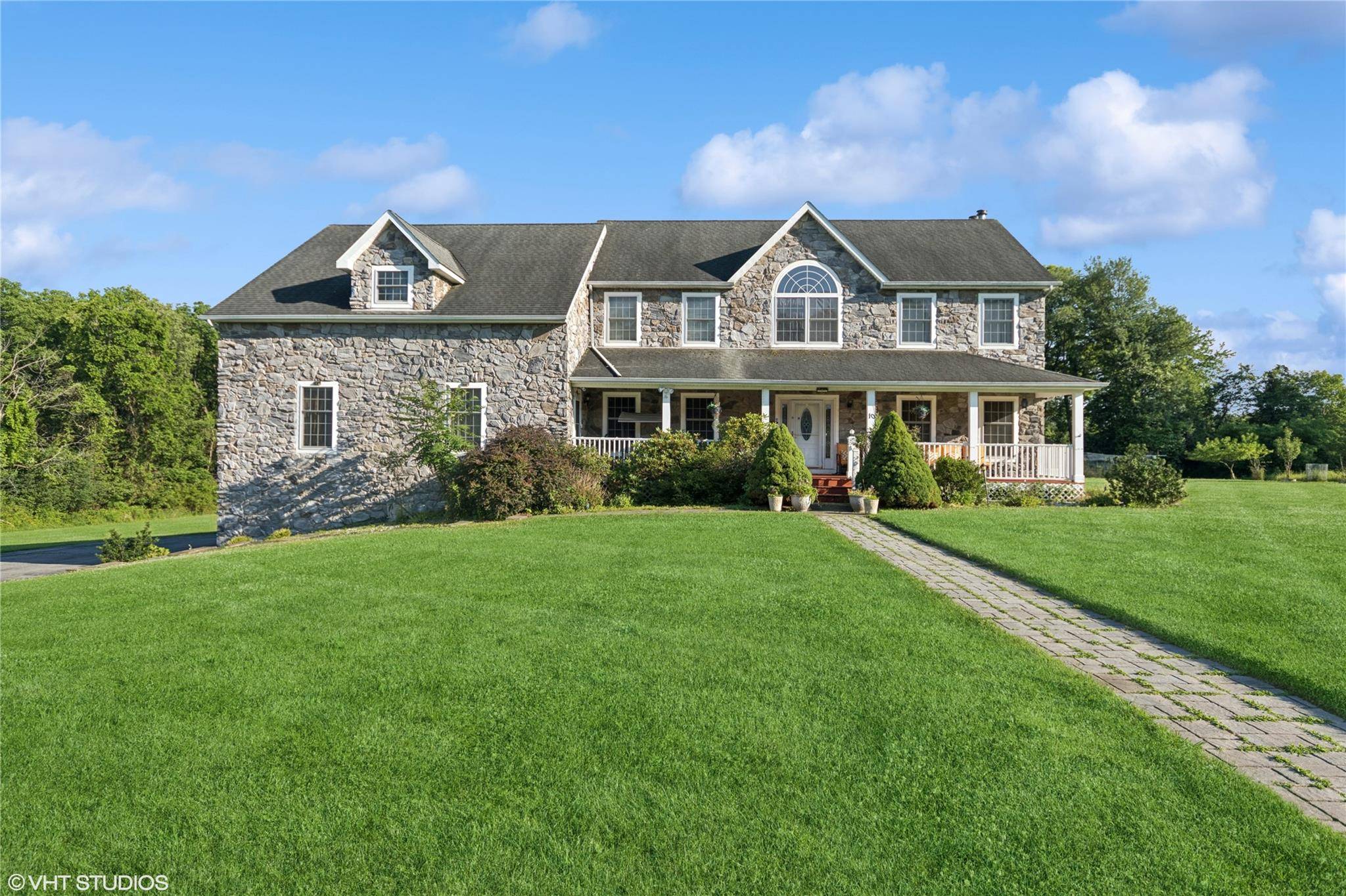 Rock Tavern, NY 12575,10 Willys CT