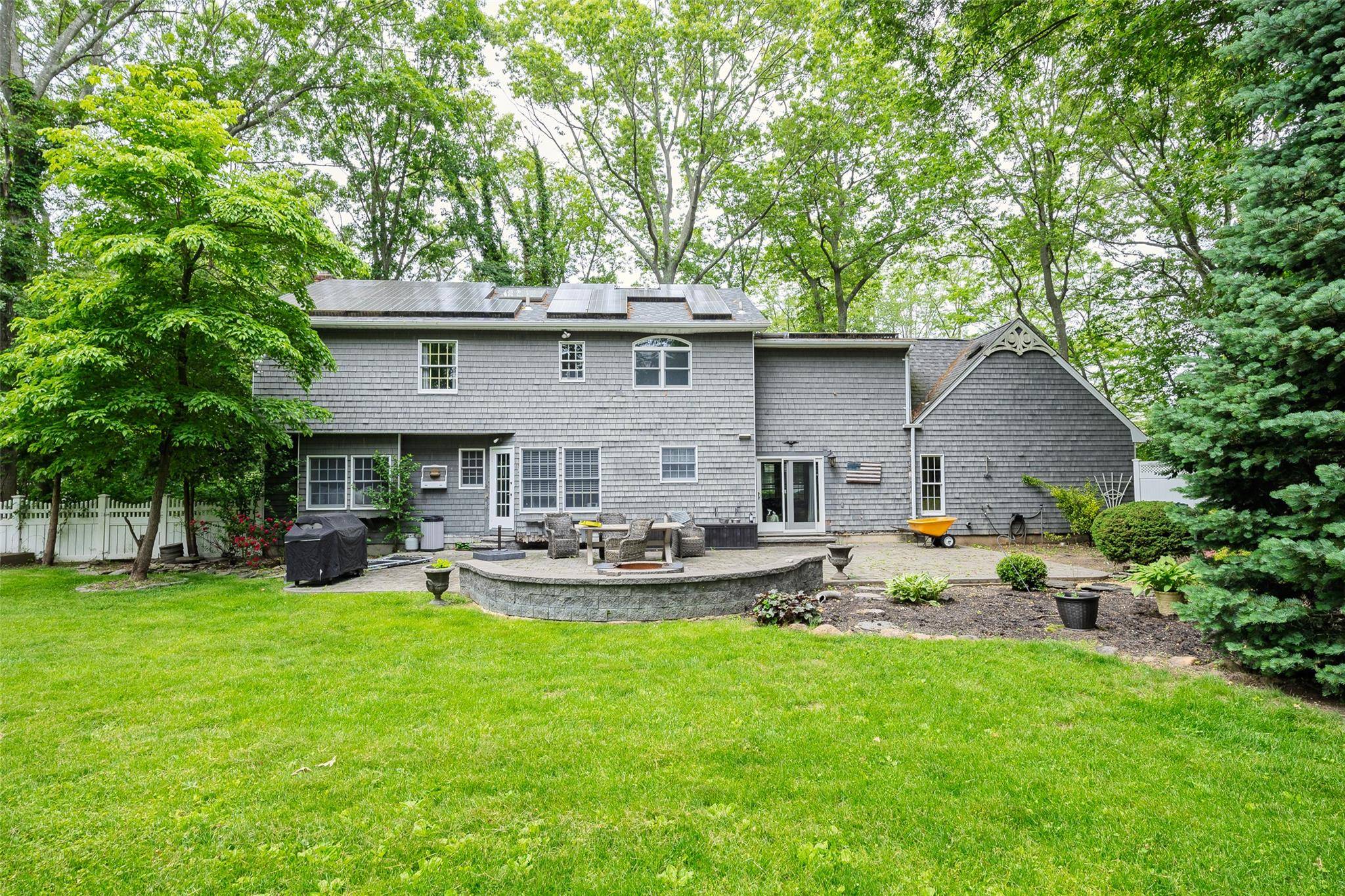 Miller Place, NY 11764,32 Niagara ST
