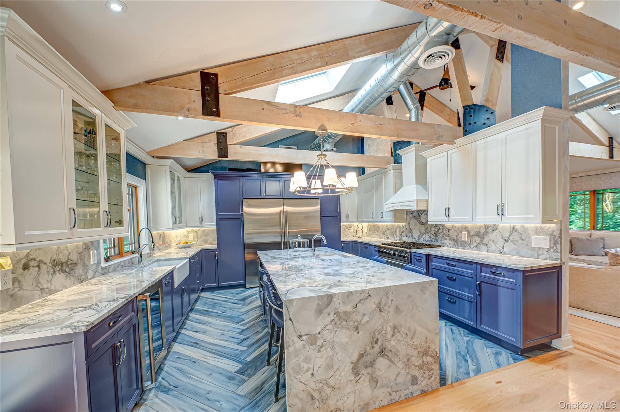 Huntington, NY 11743,6 Tanyard LN