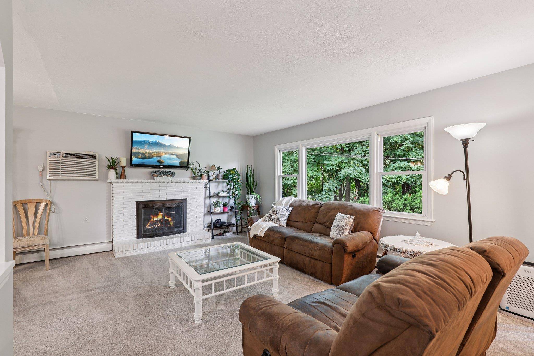 Pearl River, NY 10965,118 & 114 Standish DR