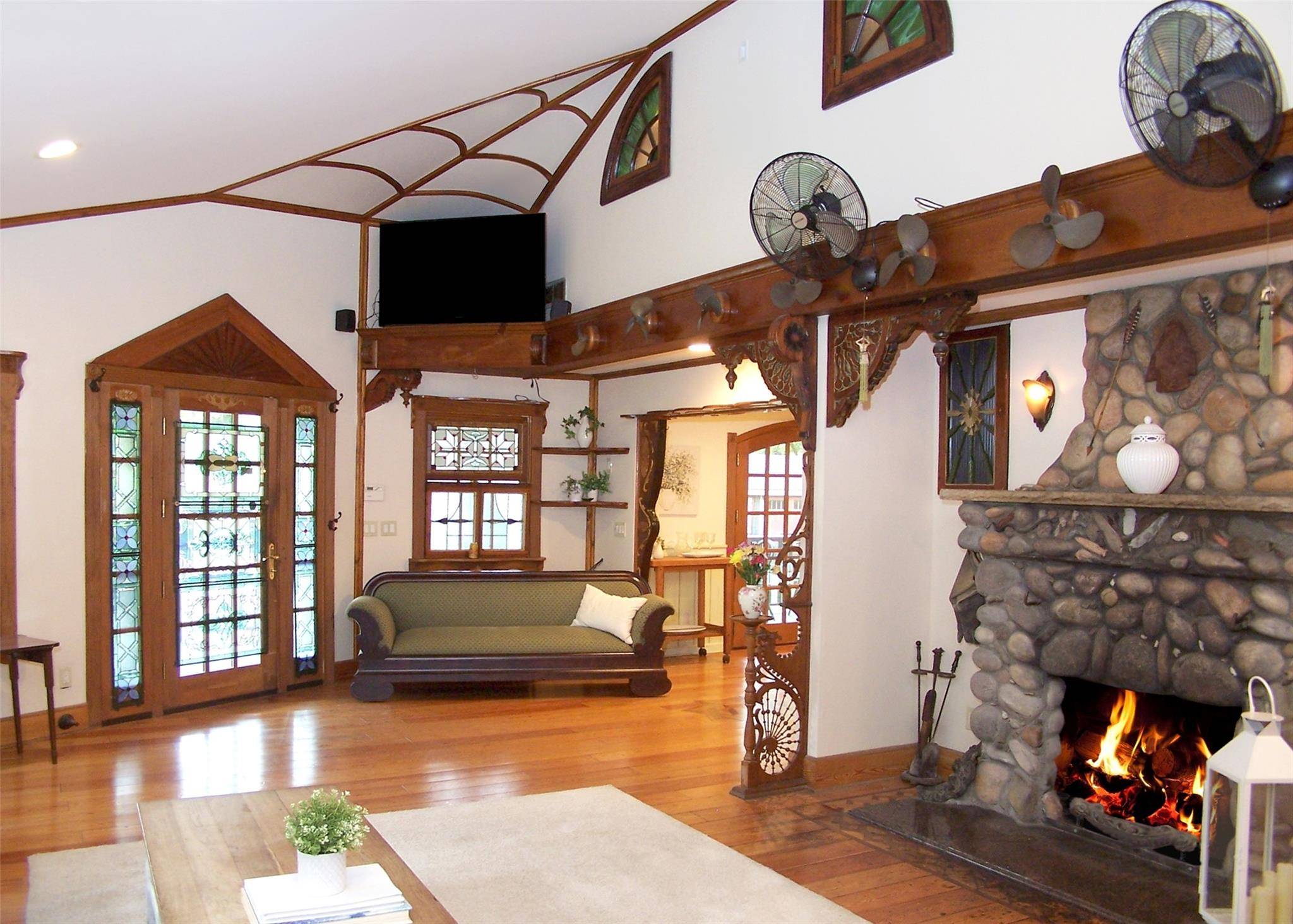 Selden, NY 11784,25 Oakdale AVE