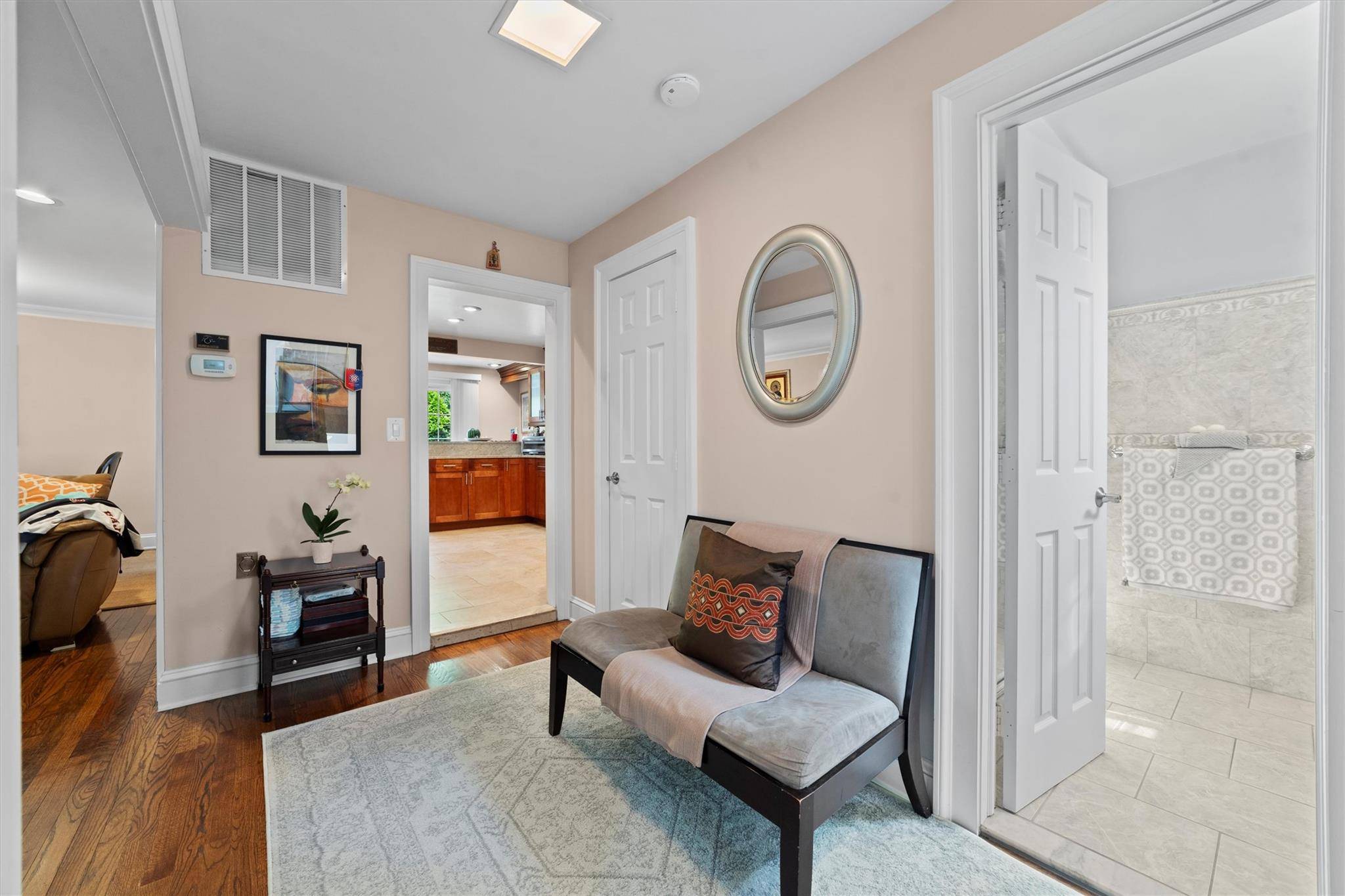 Irvington, NY 10533,12 Downing CT