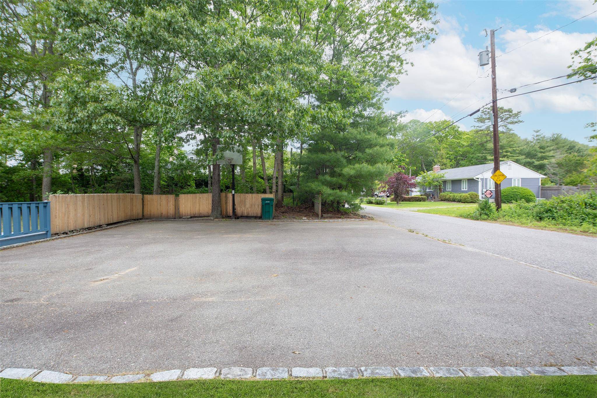East Quogue, NY 11942,22 Shinnecock AVE