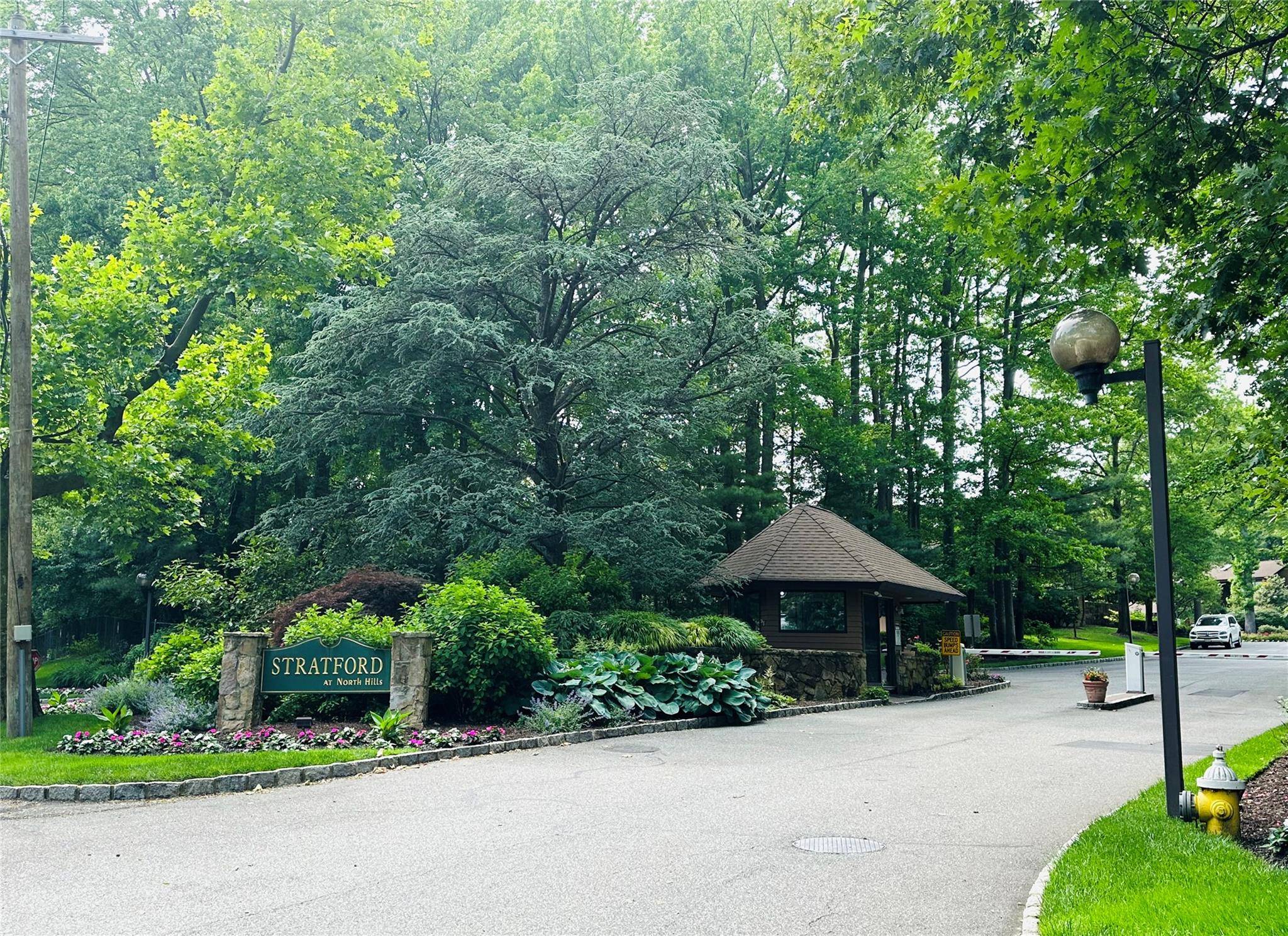 Manhasset, NY 11030,12 Yale Drive