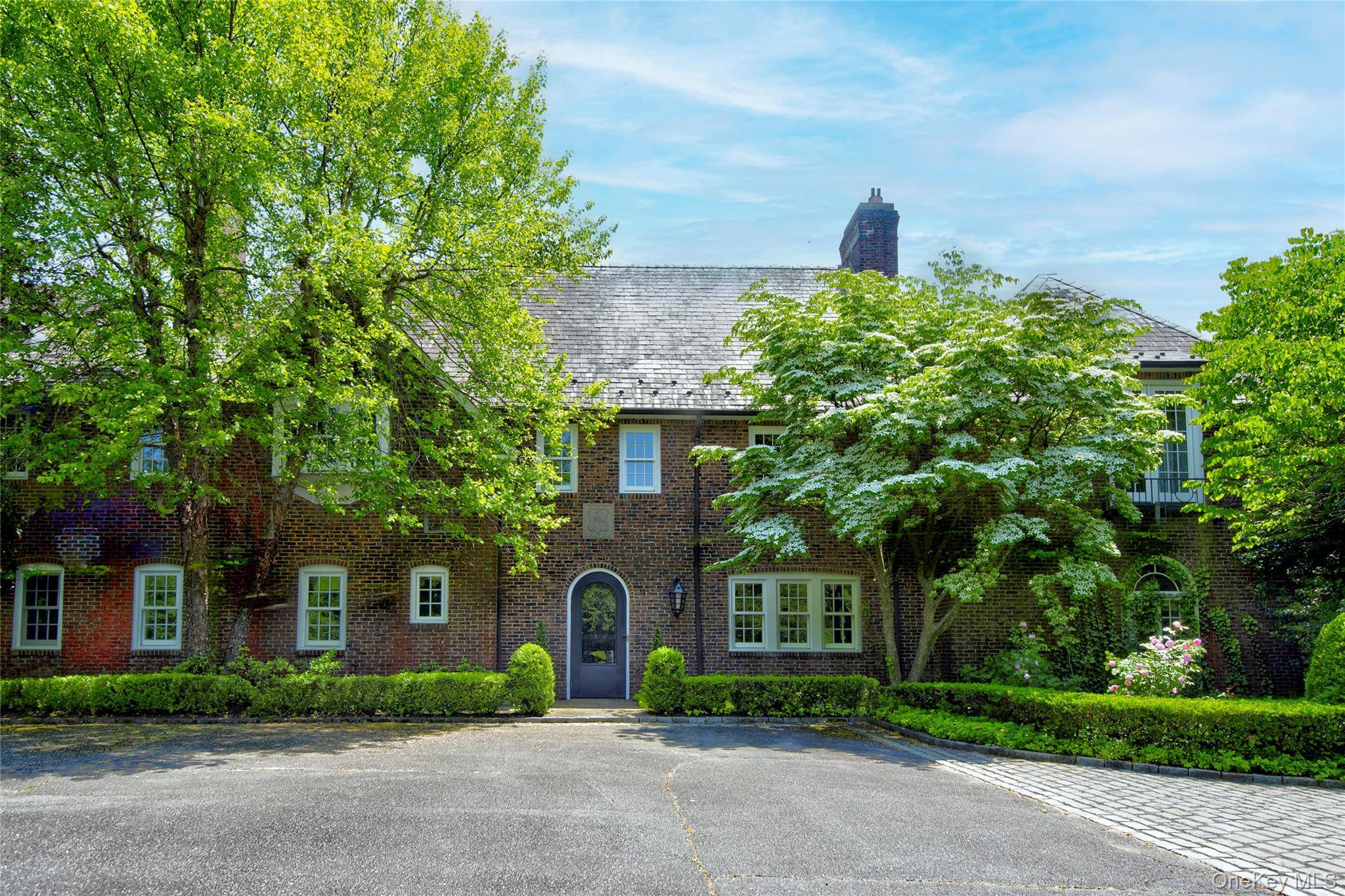 Glen Cove, NY 11542,9 Meadow Spring LN