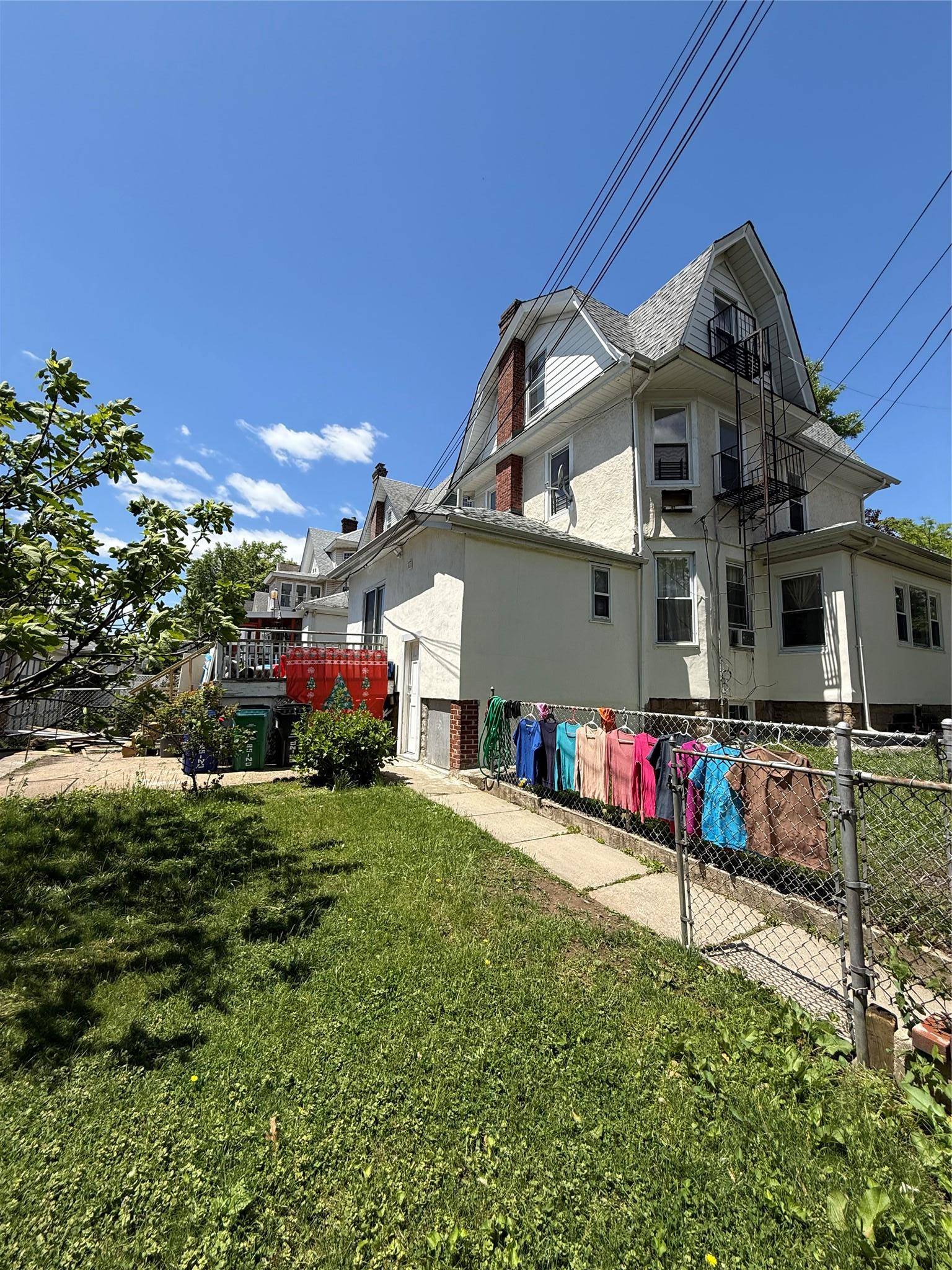 Woodhaven, NY 11421,8520 85th RD