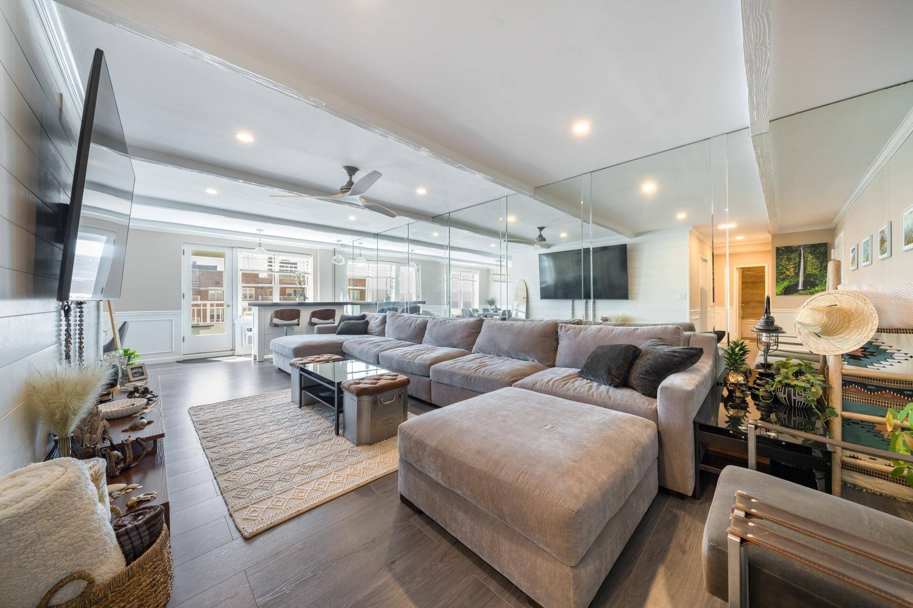 Long Beach, NY 11561,700 Shore RD #7J