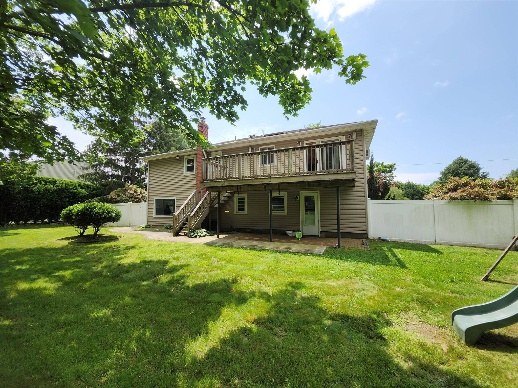 Melville, NY 11747,9 Grossman ST