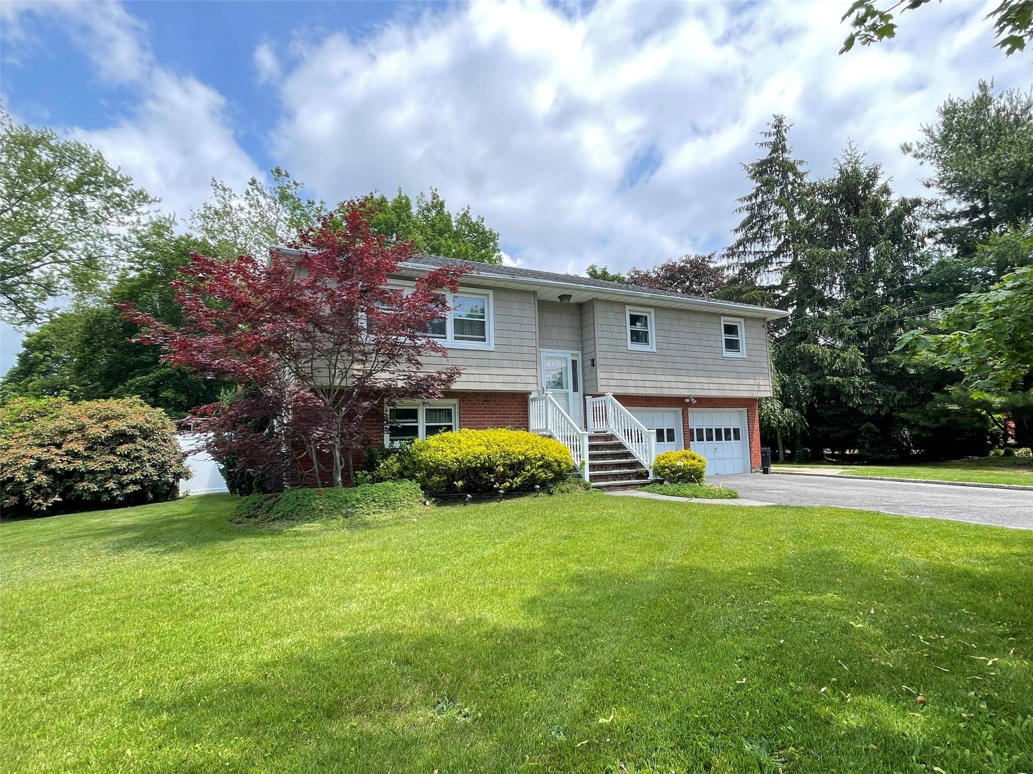 Melville, NY 11747,9 Grossman ST
