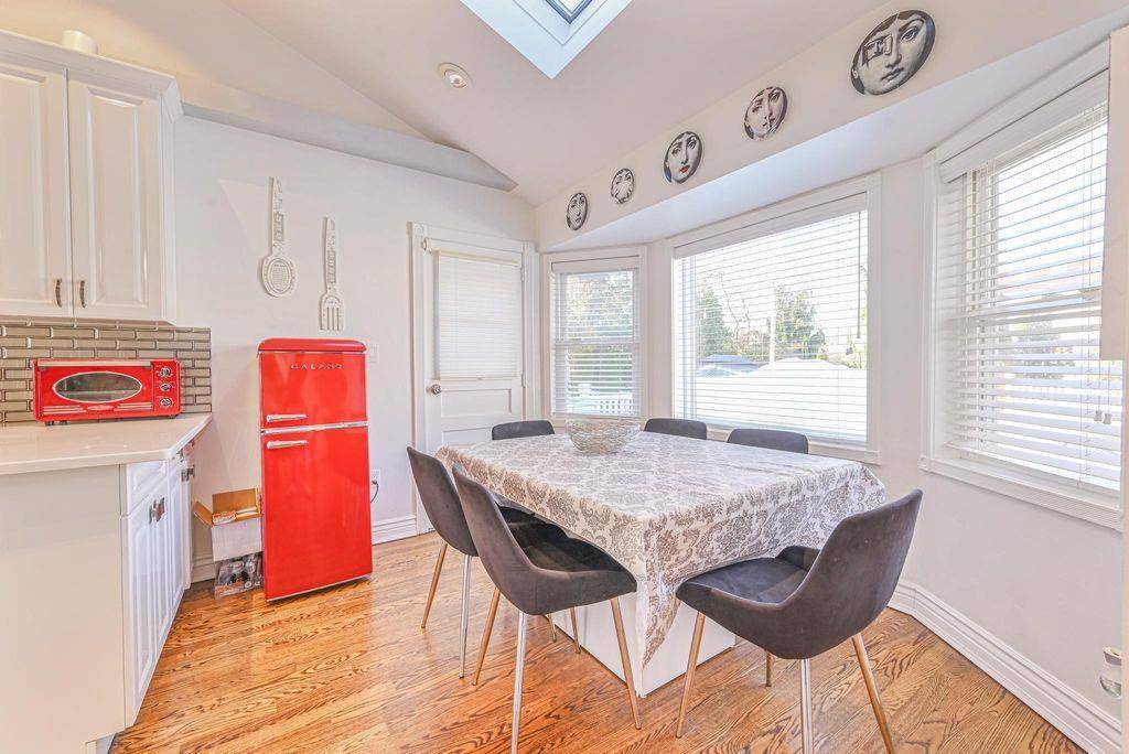Woodmere, NY 11598,972 S End