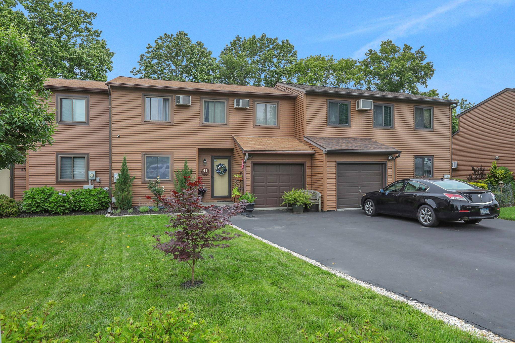 Fishkill, NY 12524,41 Bayberry Circle