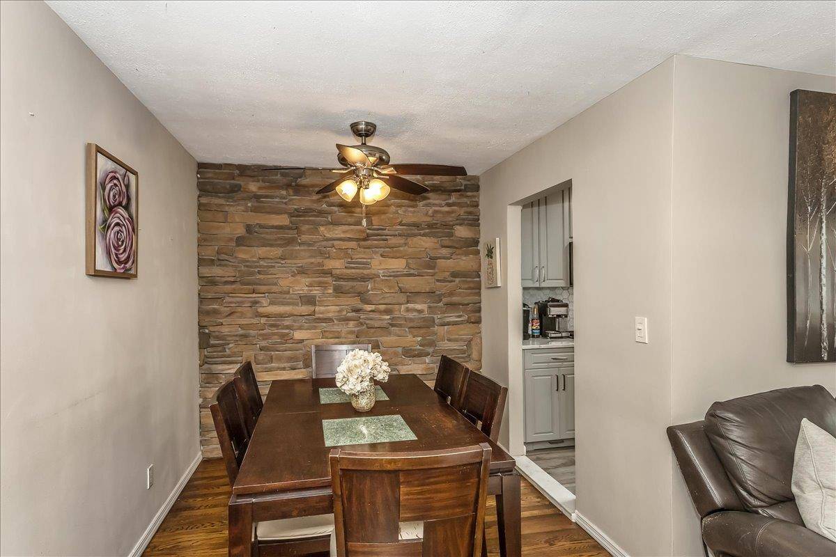 Whitestone, NY 11357,16-39 160th ST #6422