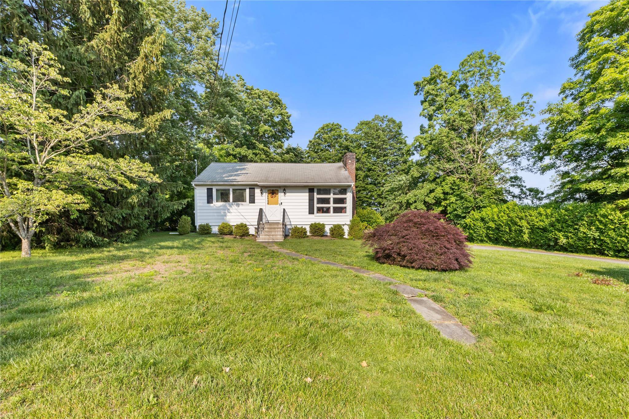 Brewster, NY 10509,6 Meridian DR