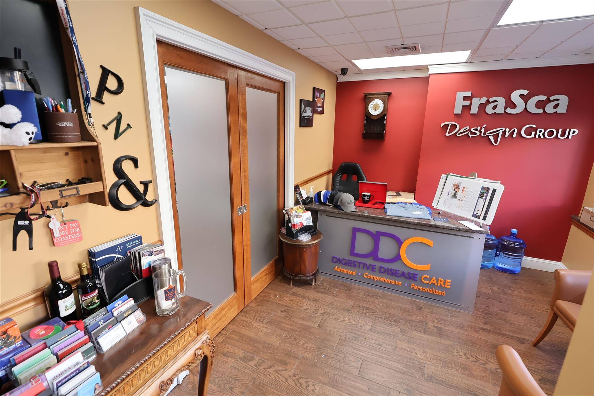 Mineola, NY 11501,156 Mineola BLVD #Store Front