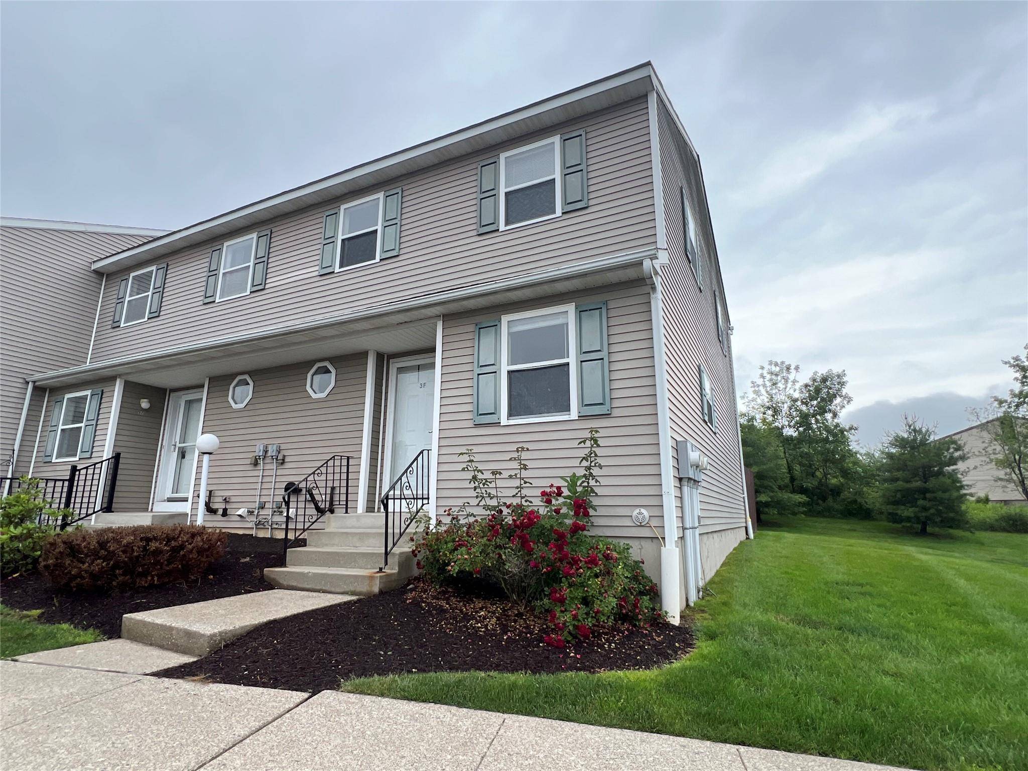 Pine Bush, NY 12566,99 Boniface DR #3F