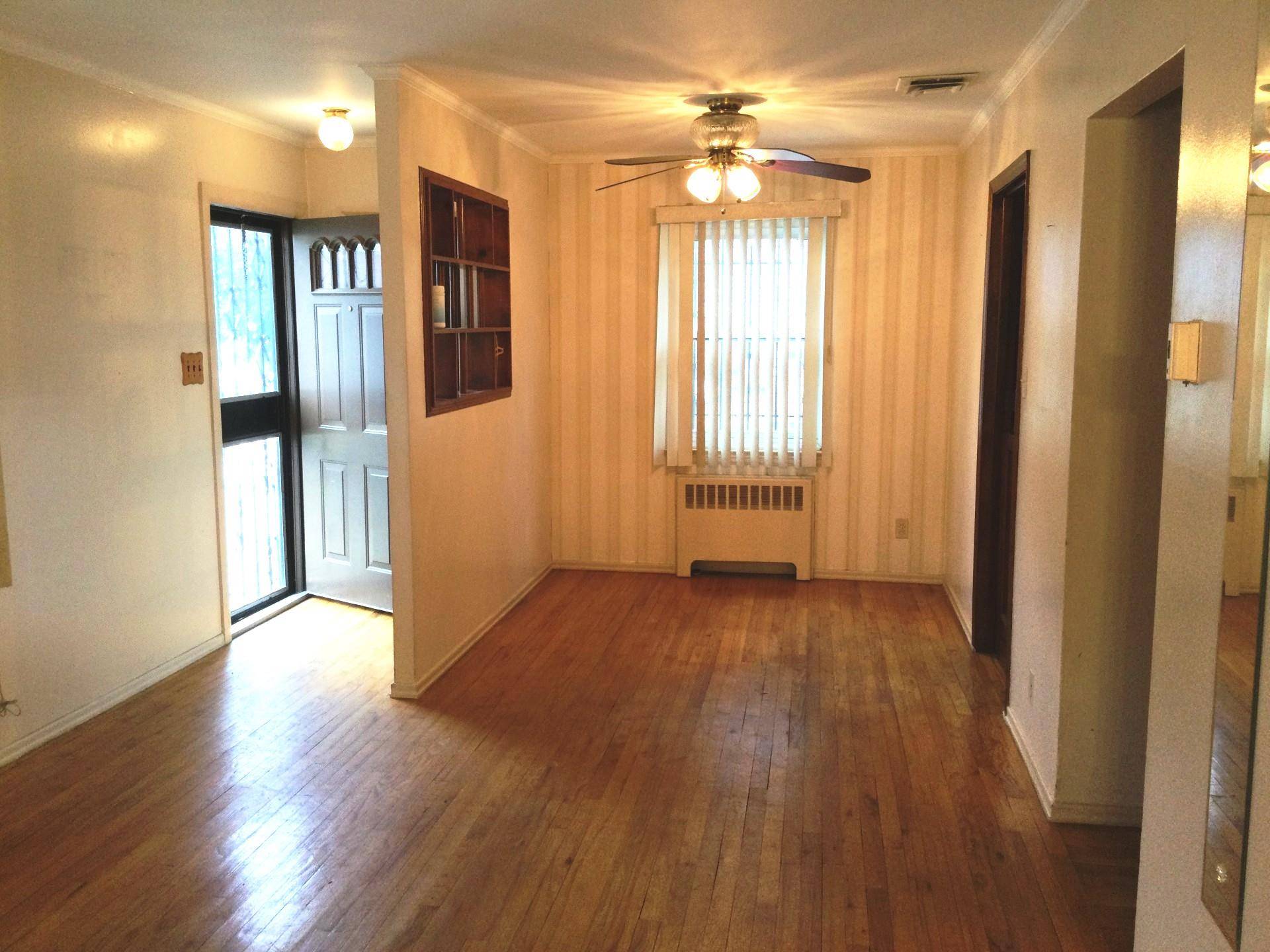 Jamaica, NY 11434,122-21 Long ST