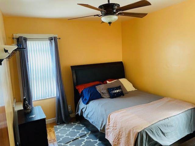 Ozone Park, NY 11416,101-00 93 ST #1Fl