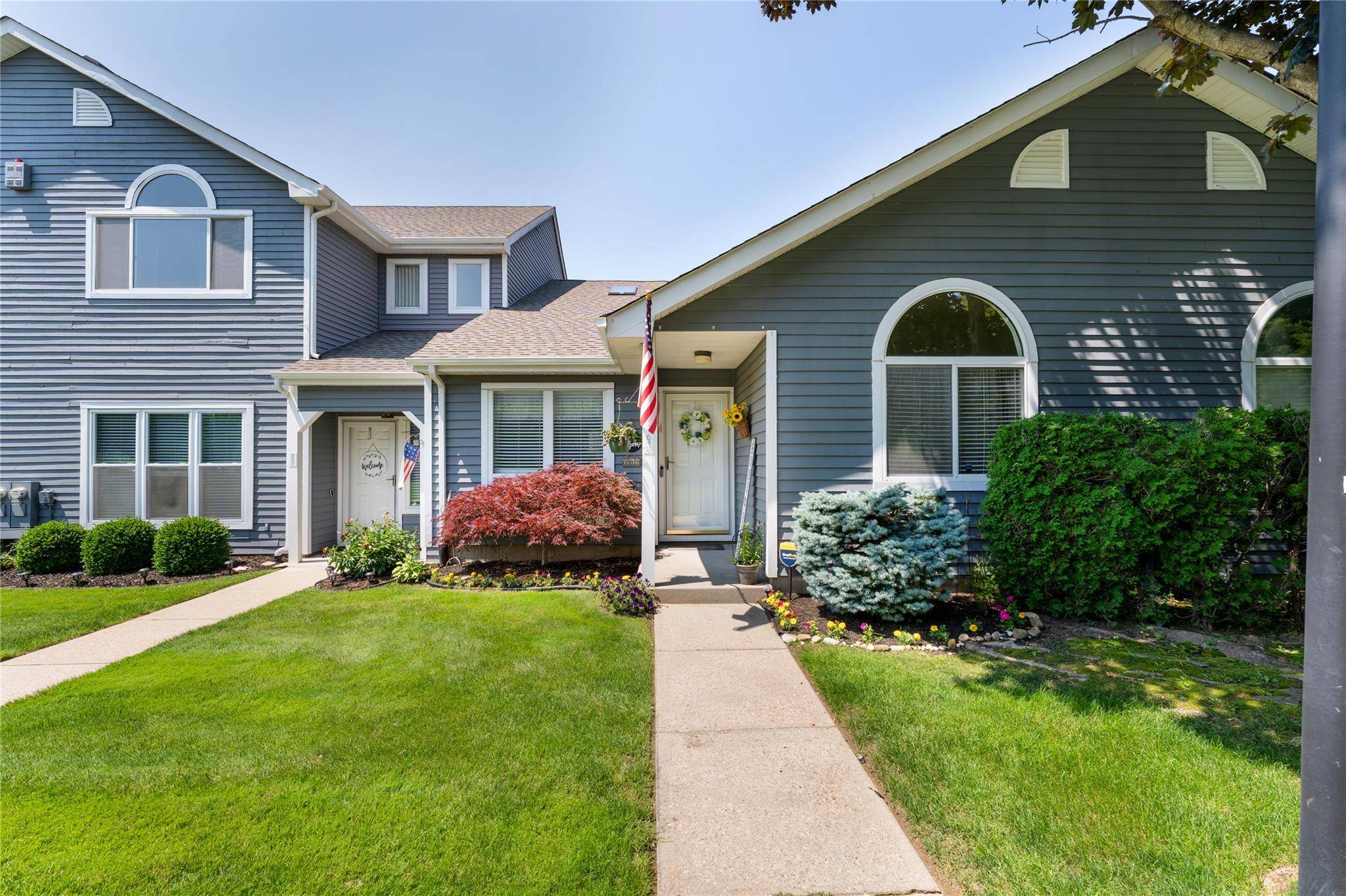Middle Island, NY 11953,819 Spring Lake DR