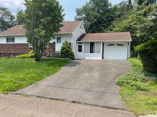 Garnerville, NY 10923,23 Elm ST