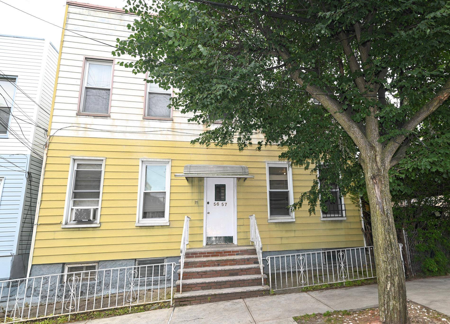 Maspeth, NY 11378,56-57 61st ST