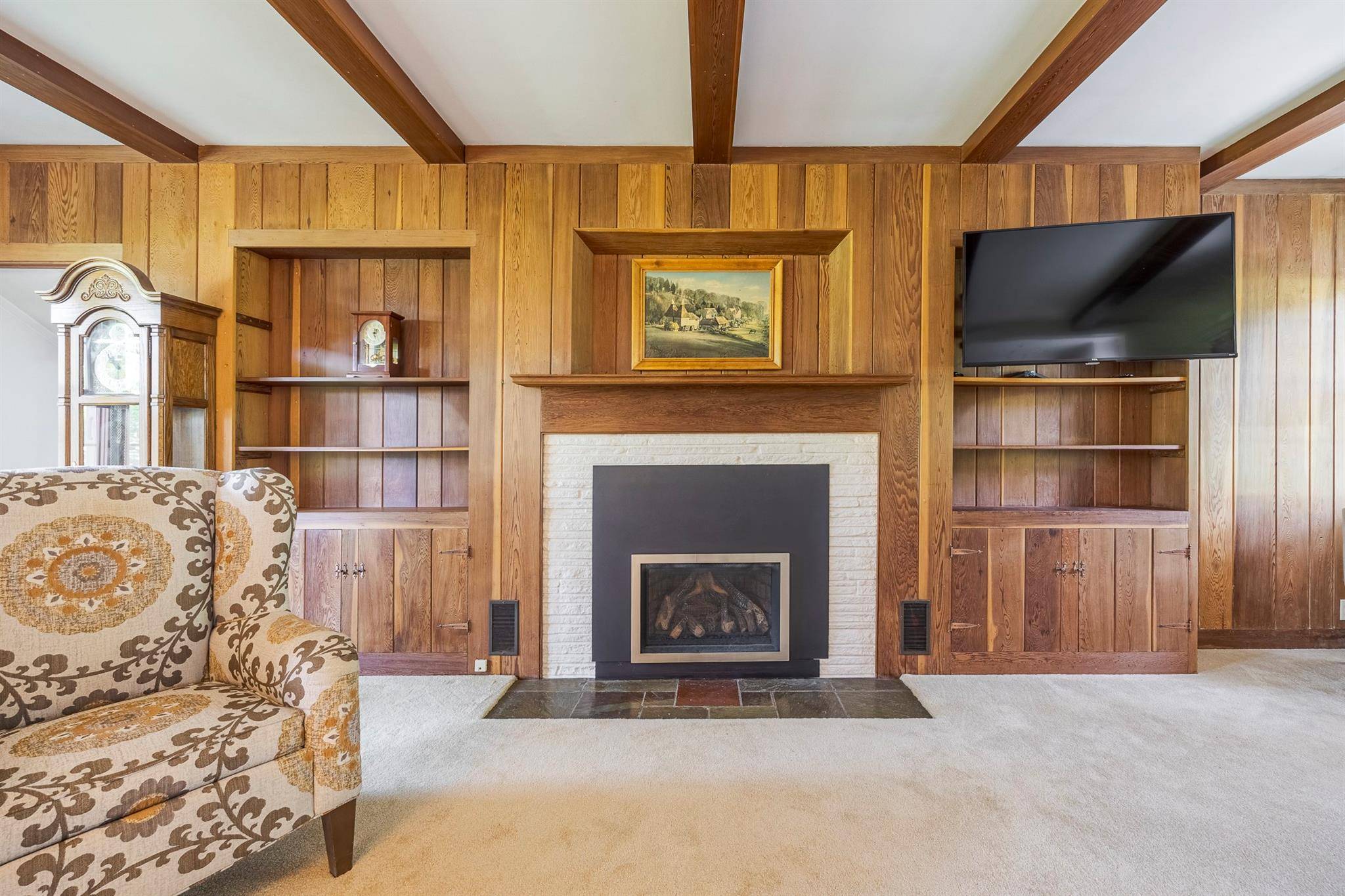 Rhinebeck, NY 12572,24 Pitcher RD