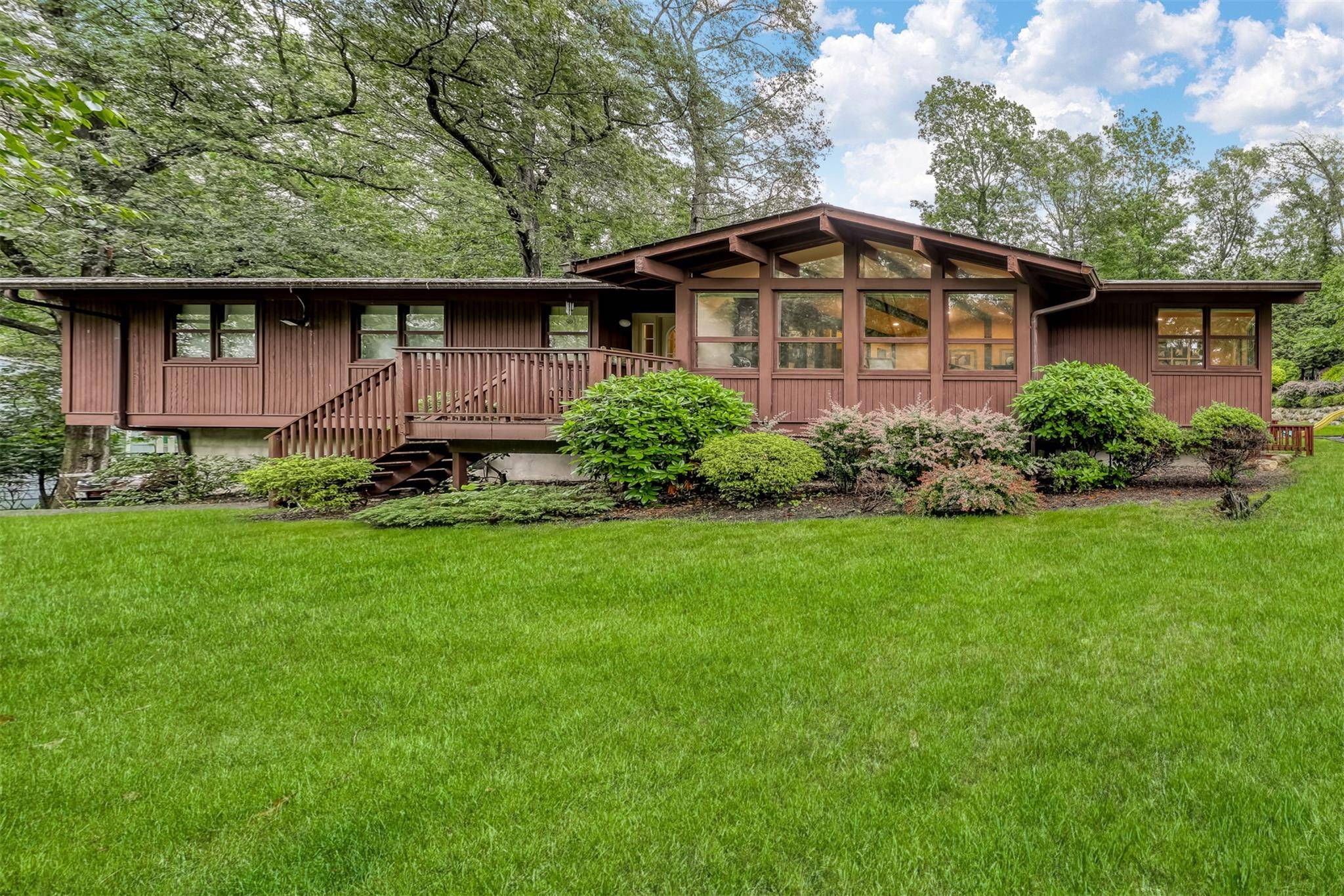 Monsey, NY 10952,78 College RD