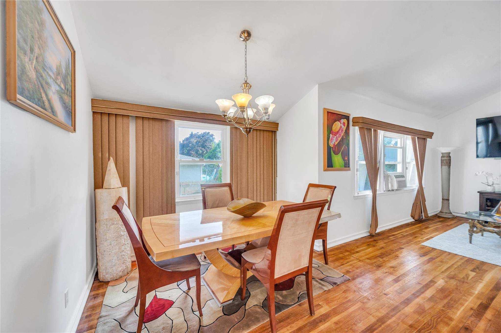 Deer Park, NY 11729,224 Oakland AVE