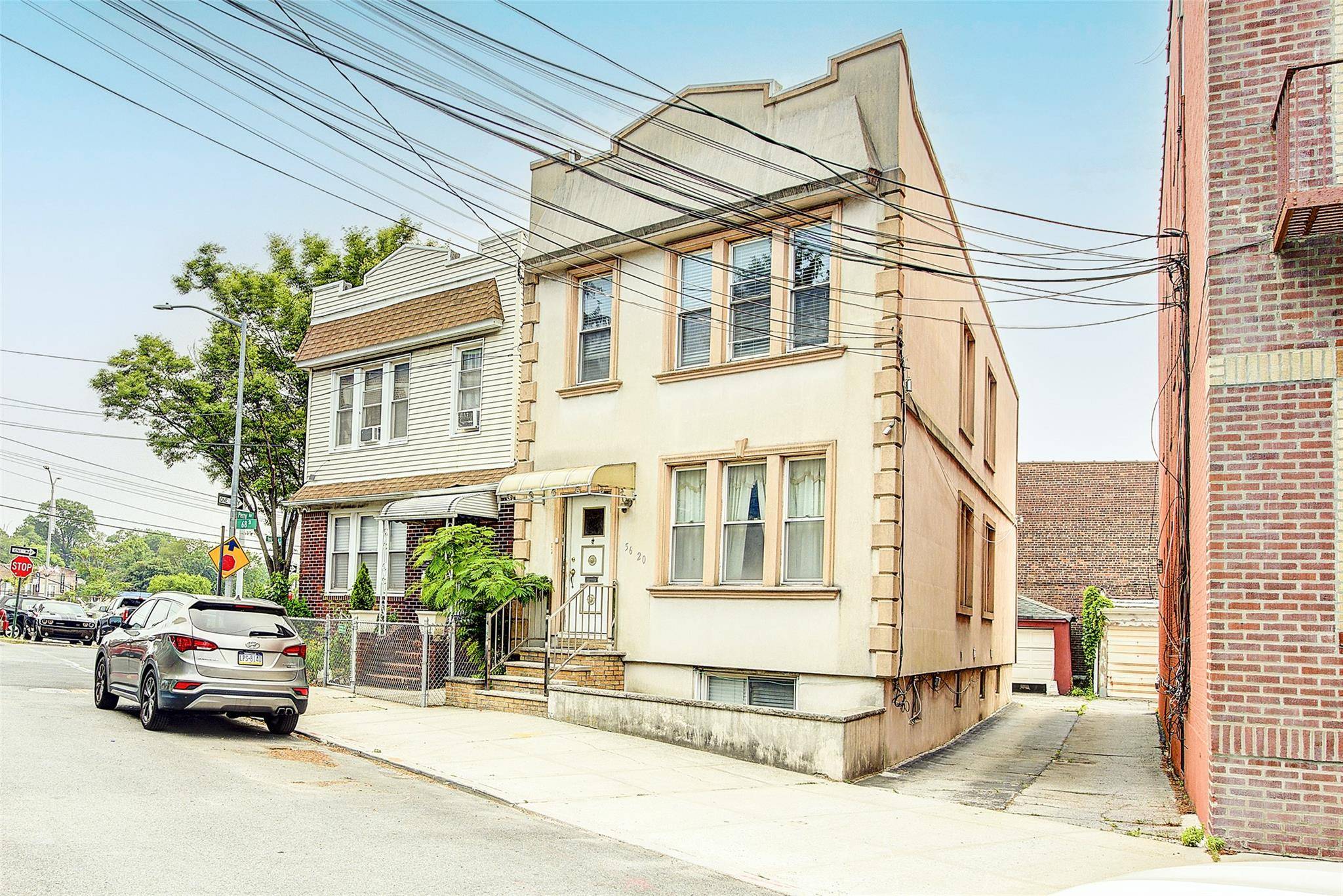 Maspeth, NY 11378,56-20 68th ST