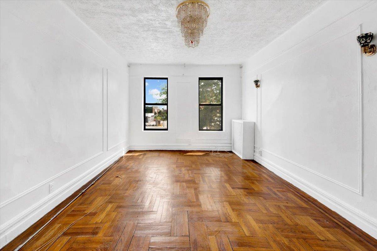Bronx, NY 10455,823 E 147th ST #3