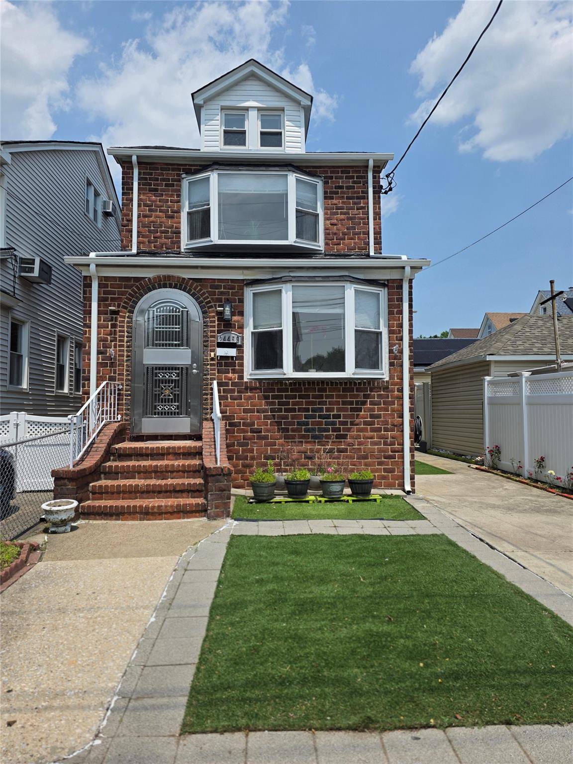 Bellerose, NY 11426,244-59 89th AVE