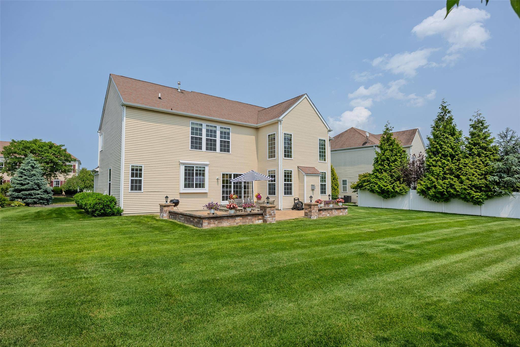 Mount Sinai, NY 11766,9 Avolet CT