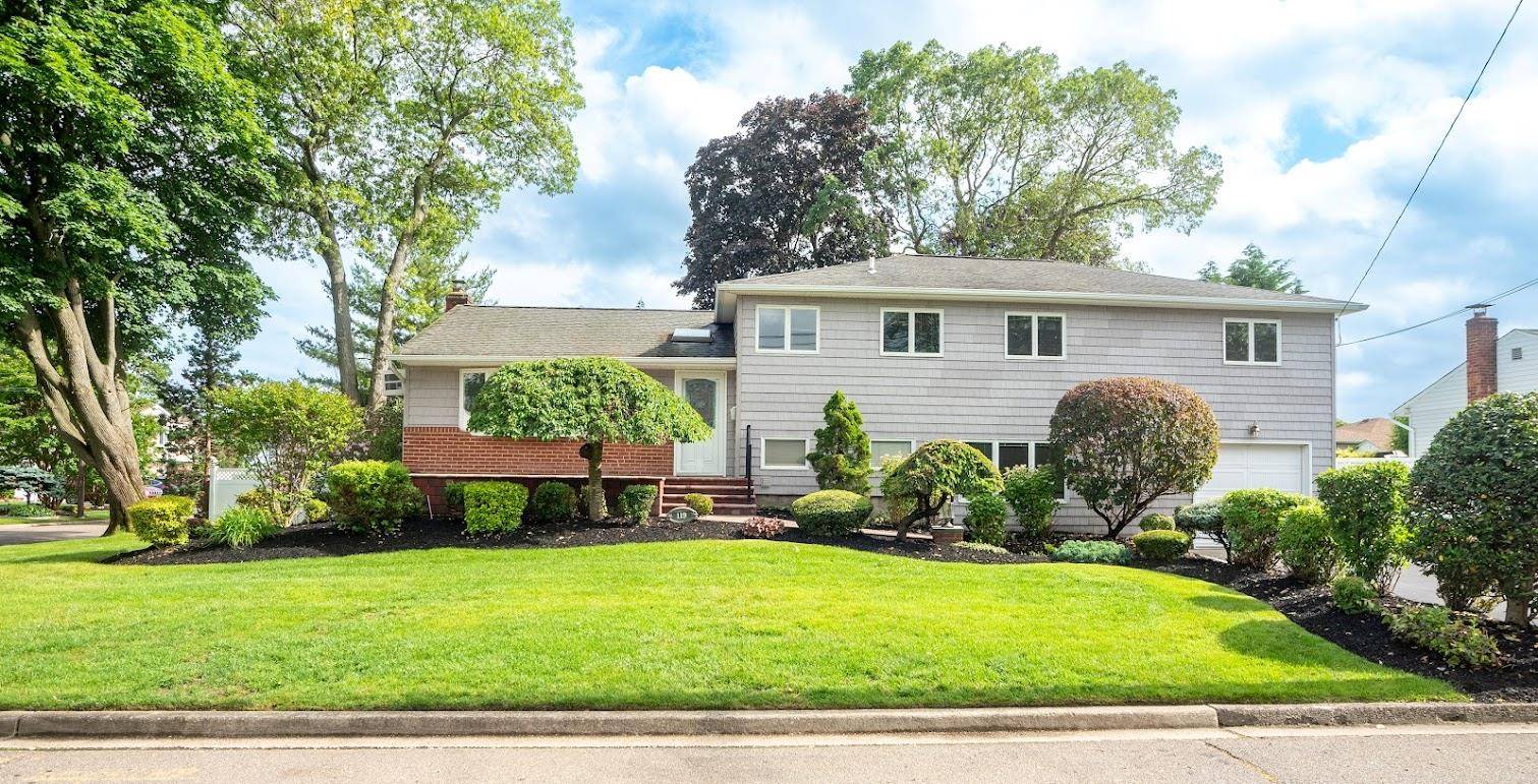 Massapequa, NY 11758,119 Louis ST