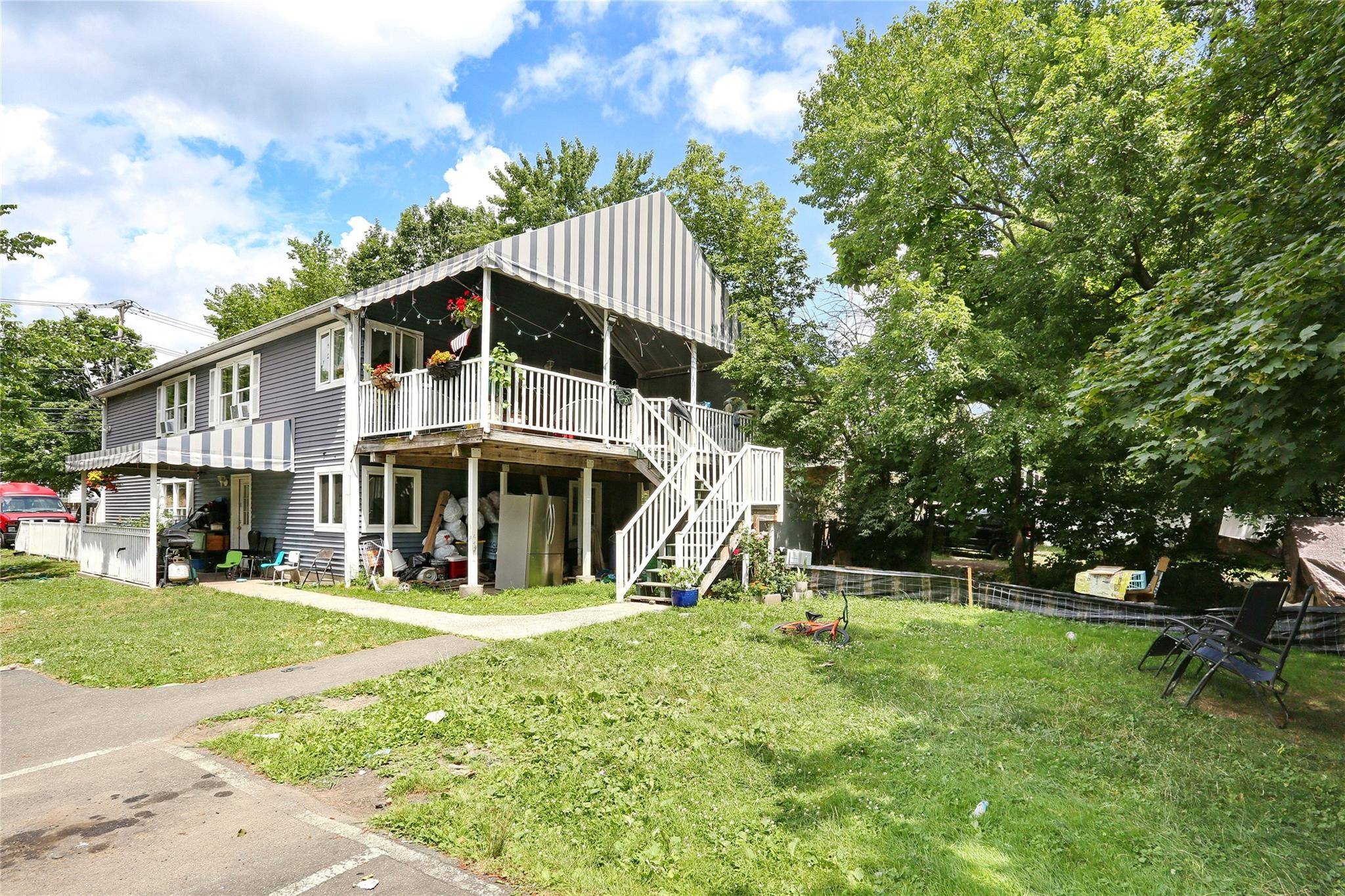 Spring Valley, NY 10977,Address not disclosed