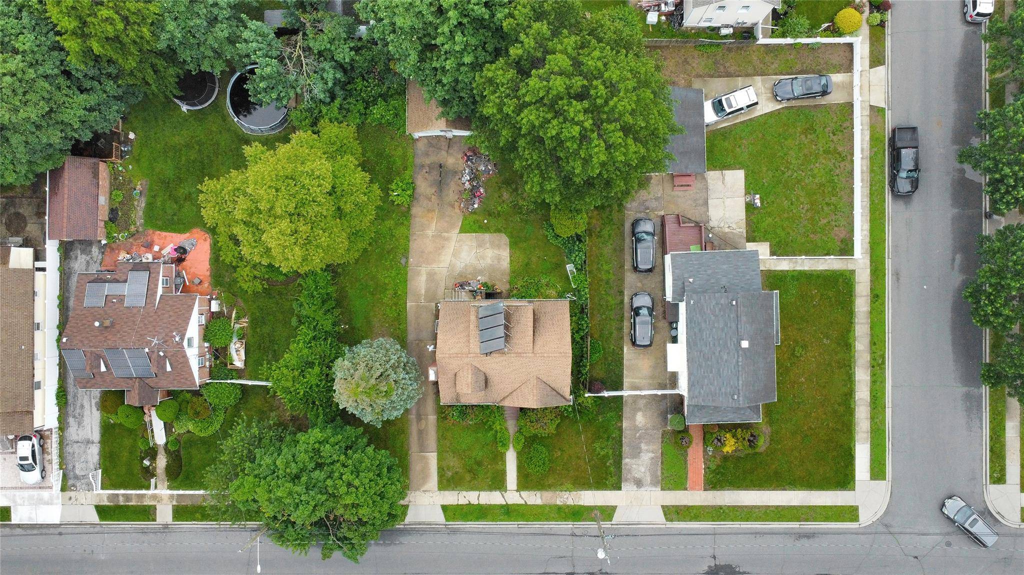 Uniondale, NY 11553,602 Leonard AVE